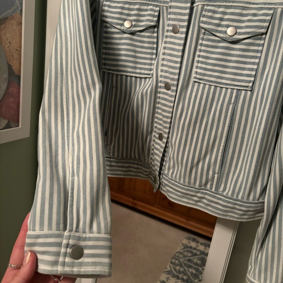 ⚡️LAST CALL⚡️Tribal Jeans Button-Up Jacket - Picture 4 of 9